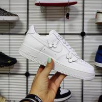 Nike WMNS Air Force 1 Butterfly numero 40