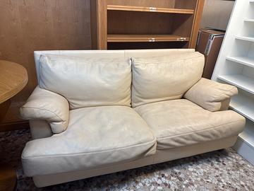 divano in vera pelle Valdichienti