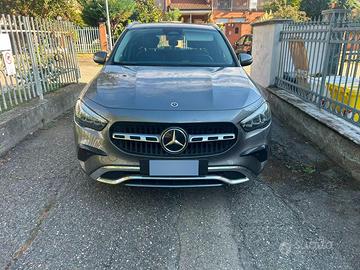 Mercedes-Benz GLA 180 d Progressive Advanced