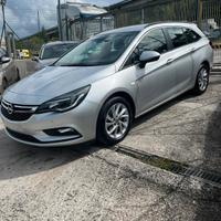 Opel Astra 1.6 CDTI 136CV 4 porte aut. Advance