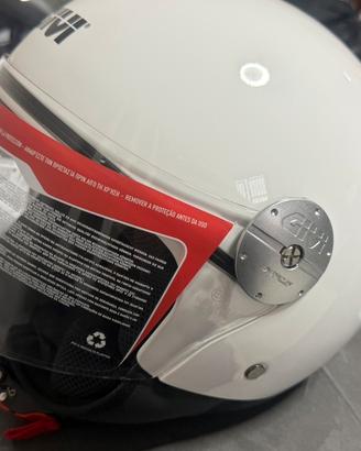 2 caschi jet  nuovi della givi S e XS