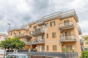 4 LOCALI A TIVOLI