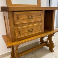 mobile in castagno con specchio