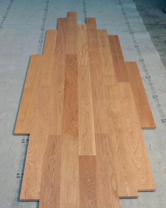 Parquet rovere plancia verniciato fine serie