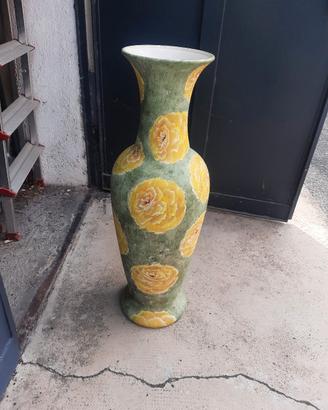 vaso decorato a mano