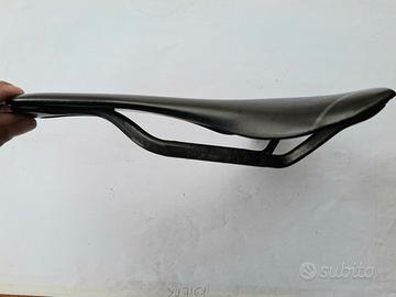 2 selle Fisik Antares