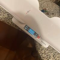 Bilancia neonato in kg come quelle ospedaliere