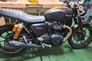 triumph street twin 900