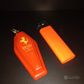 Portachiavi/Ciondolo Ferrari (bara)