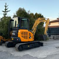 E257-ESCAVATORE KOMATSU PC55