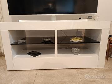MOBILE PORTA TV