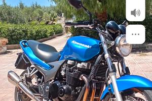Kawasaki Zr 7 