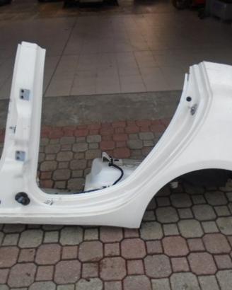 PARAFANGO POSTERIORE SINISTRO YPSILON 312 2015