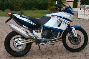 SUPERTENERE SPECIAL 900