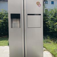 Frigorifero SAMSUNG side by side RSH1PTPE