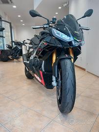 Aprilia Tuono 1000 R Factory