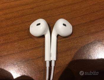 Apple EarPods