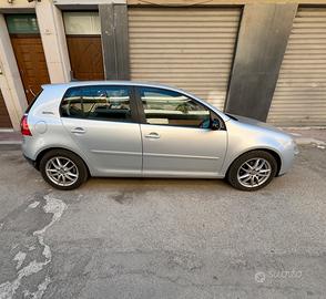Golf 5 1900 TDI 105 CV