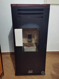 Stufa a pellet modello LAST CALOR  "COLA"