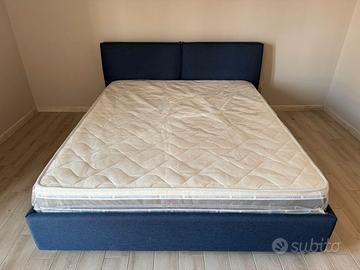 Letto contenitore con testata imbottita