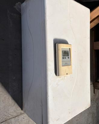 Produttore istantaneo acqua calda 40 l minuto