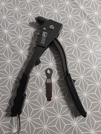 Pistola per rivetti Maurer