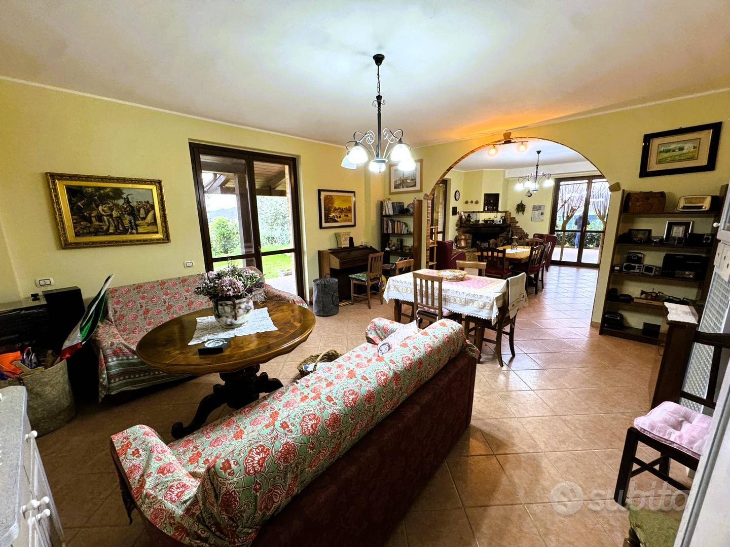 Casa Colonica con Terreno - Tolentino - Vista 5
