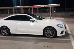 Mercedes E220coupe'amg premium plus