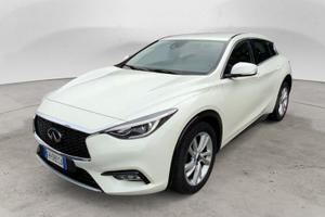 Infiniti Q30 1.5 diesel Premium