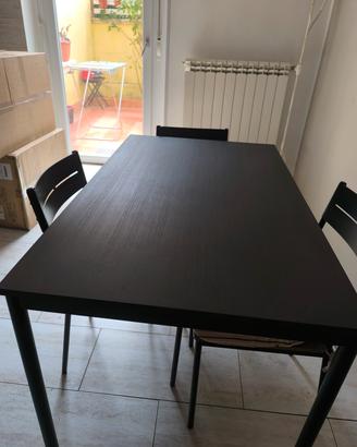 Tavolo e 4 sedie Ikea