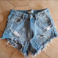 Short Terranova strappato con orlo taglio vivo XS
