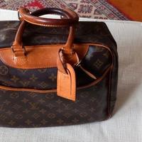 LOUIS VUITTON DEAUVILLE MG