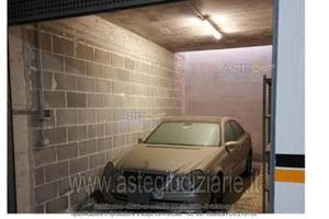 Box/Posto auto Barletta [A4355115]