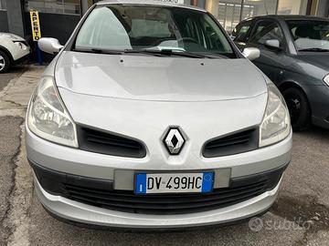 Renault Clio 1.2 16V 3 porte Rip Curl OK NEOPATENT