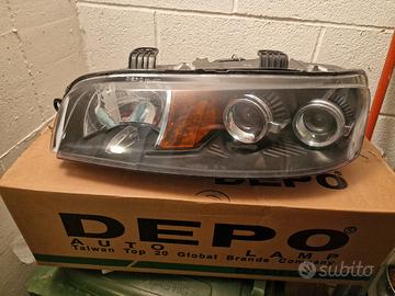 Fanale Dx per Fiat Punto  seconda serie 