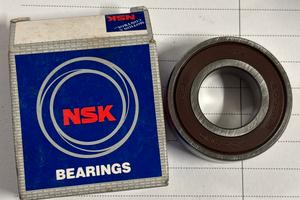 Cuscinetto a sfere scanalato NSK 17x35