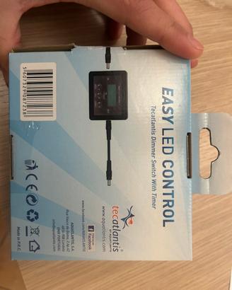 Controller alba e tramonto acquario