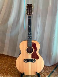 Chitarra acustica