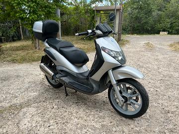 Piaggio Beverly 125
