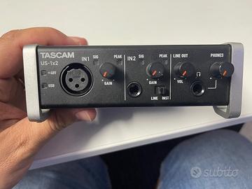 TASCAM us 1x2