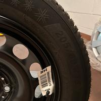 Gomma invernale Michelin Alpin 5 205/60 R16 Q2