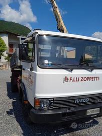 Autocarro iveco anno 1987