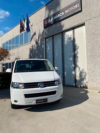 Volkswagen Multivan T5 2.0 bitdi Highline 180cv ga