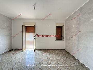 Appartamento, Campofelice di Roccella.