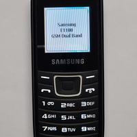 Telefono GSM Samsung E1100
