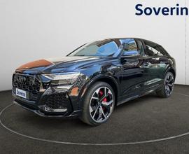 Audi Q8 RS TFSI V8 quattro tiptronic