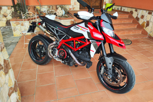 Ducati Hypermotard 950