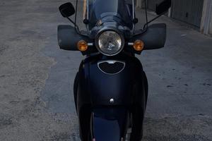 aprilia scarabeo 200