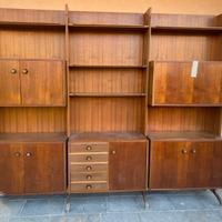 Libreria stile scandinavo anni ‘70