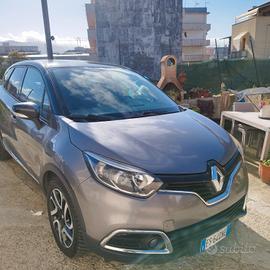 Renault Captur consuma 27 litro valuto  permuta 